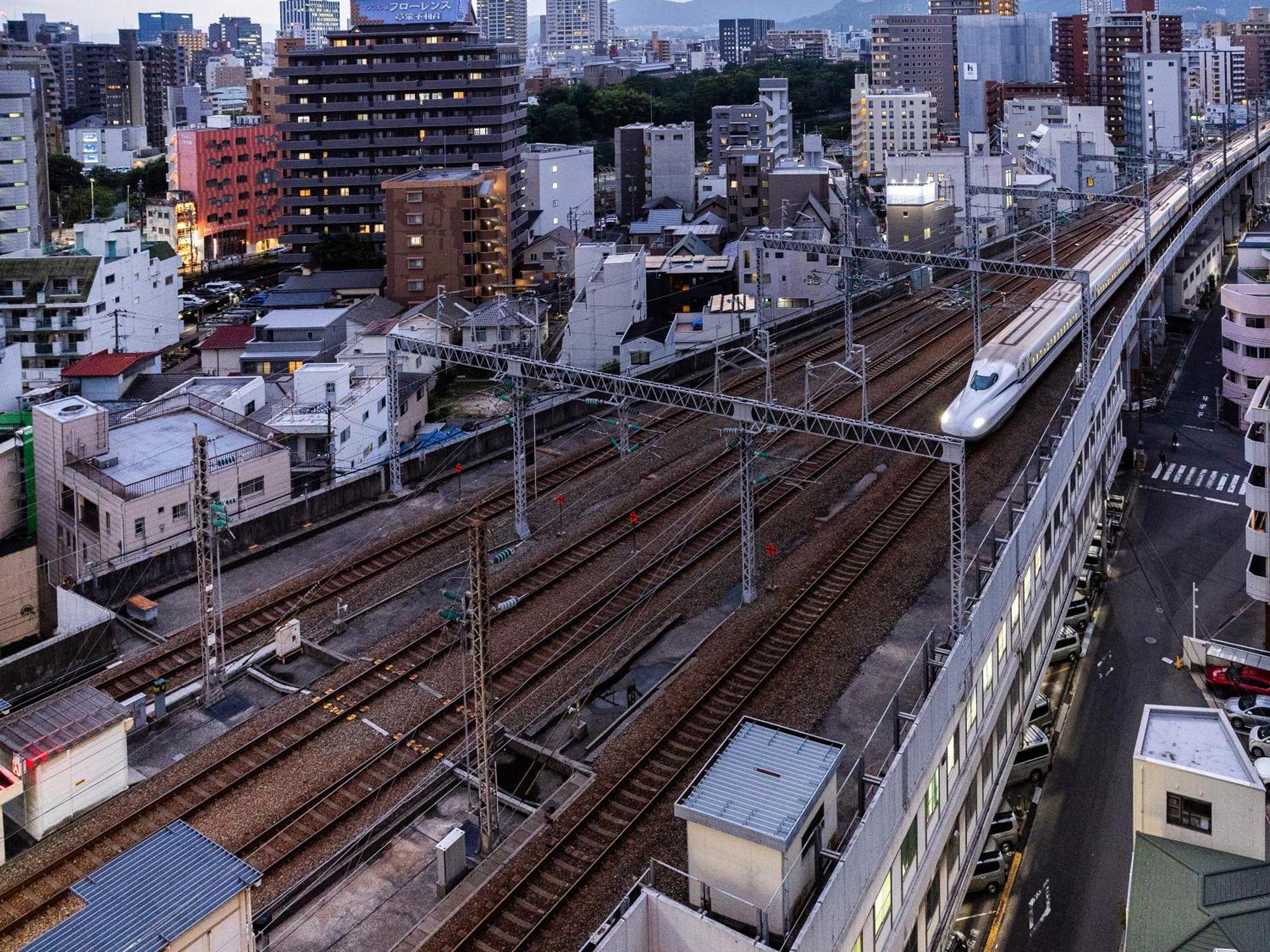 Apa Hotel Hiroshima Ekimae Shinkansenguchi ภายนอก รูปภาพ
